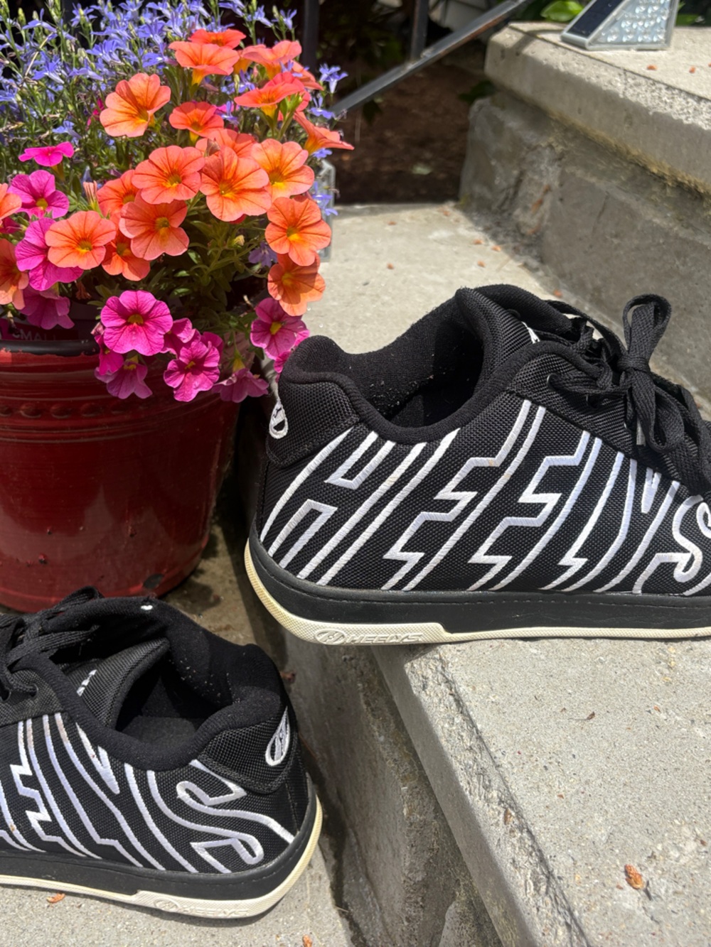 Heelys Black and White Logo Sneakers, men’s 13
